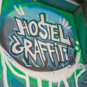Graffiti Хостел Краков